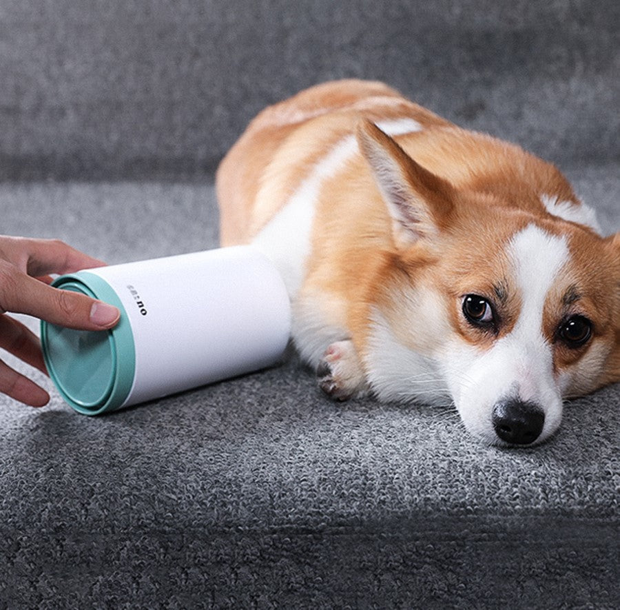 Portable Pet Paw Cleaner Cup with Soft Silicone Comb